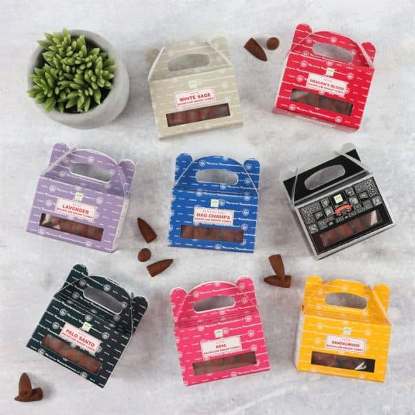 Set of 6 Dragon's Blood Backflow Dhoop Cones by Satya (6/30) Set of 6 Dragon's Blood Backflow Dhoop Cones by Satya (6/30)